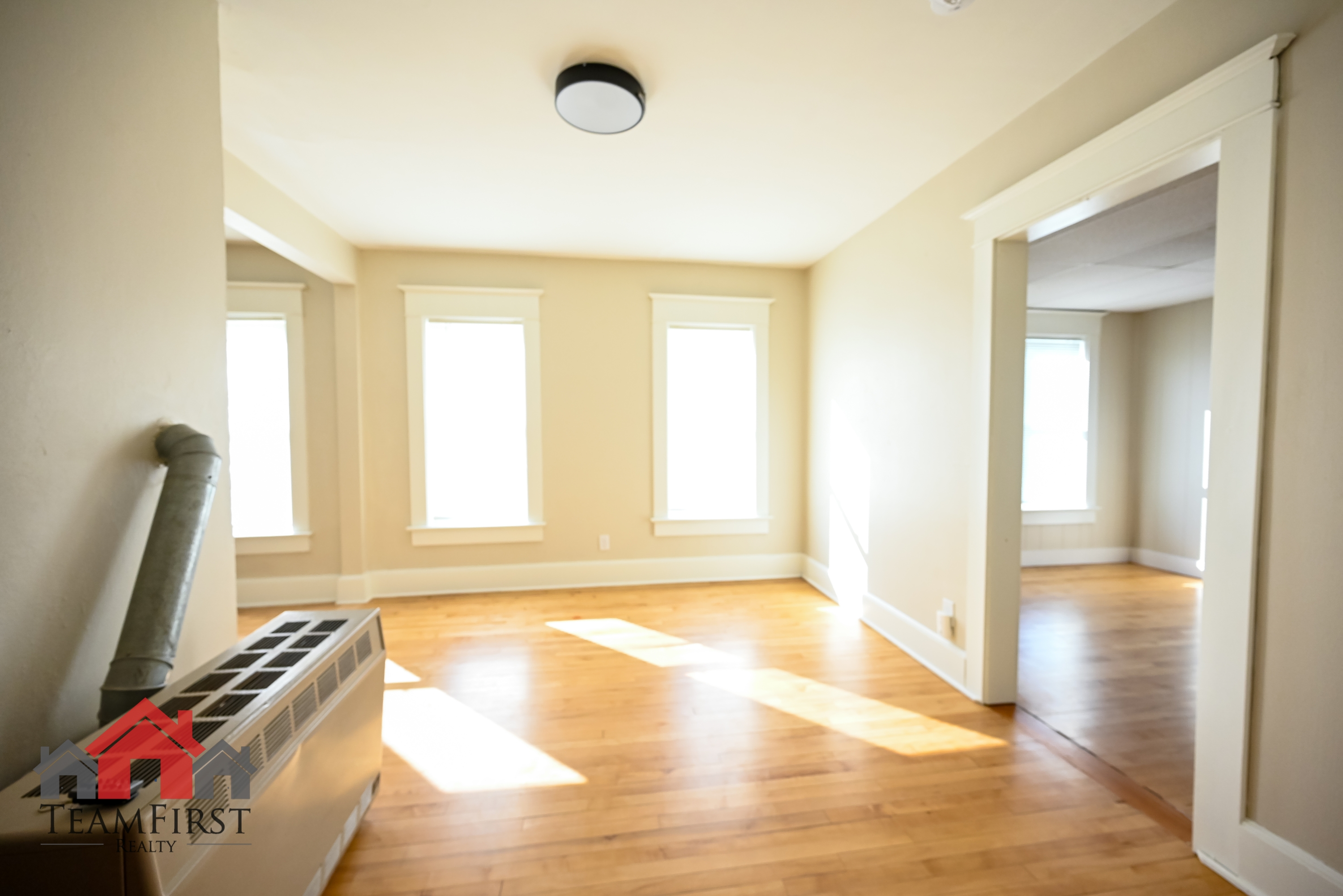 205 North Maple Street - 202