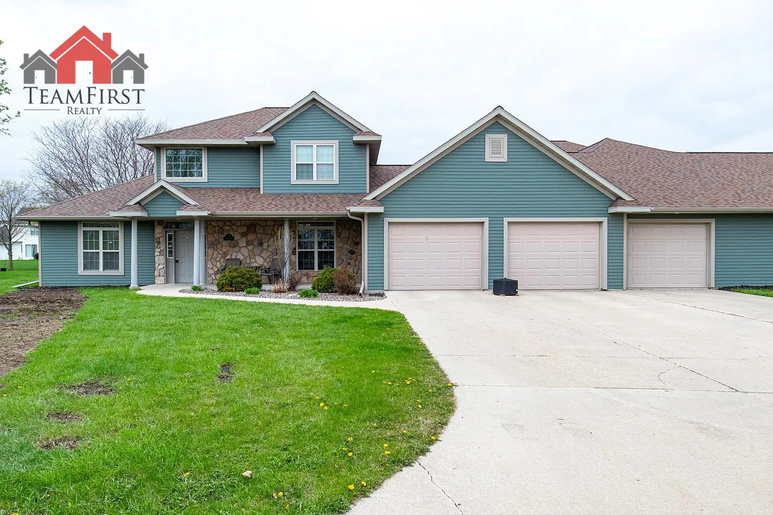 180 E River Dr